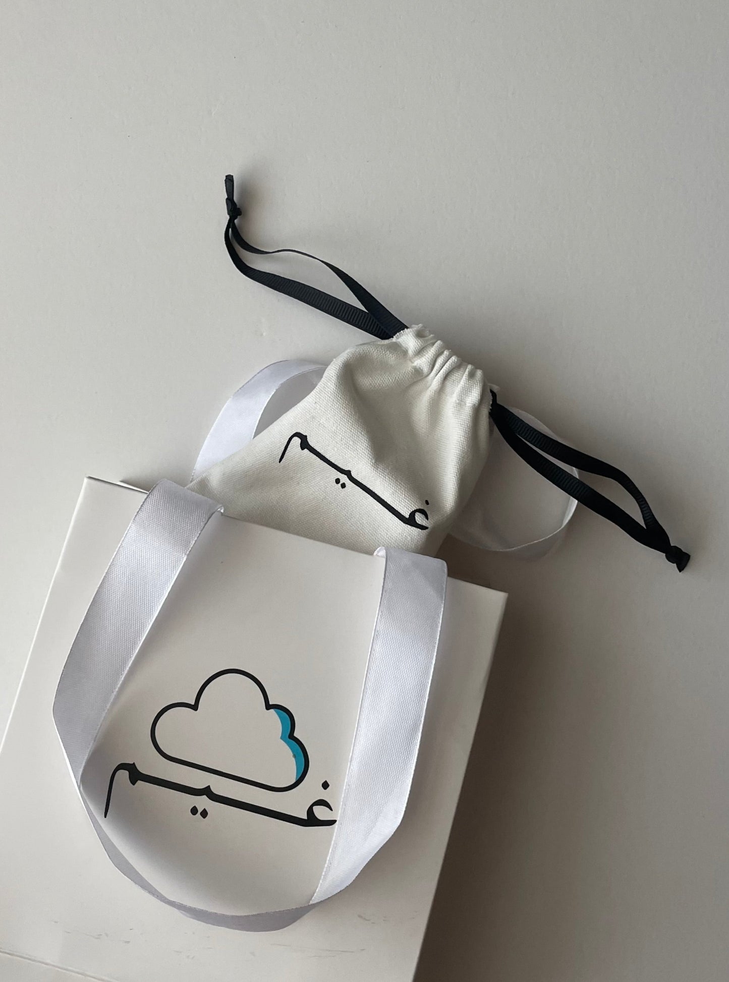 مشبك شعر فراشة